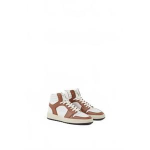 NEW CLOSED men's high top sneaker in brown sugar